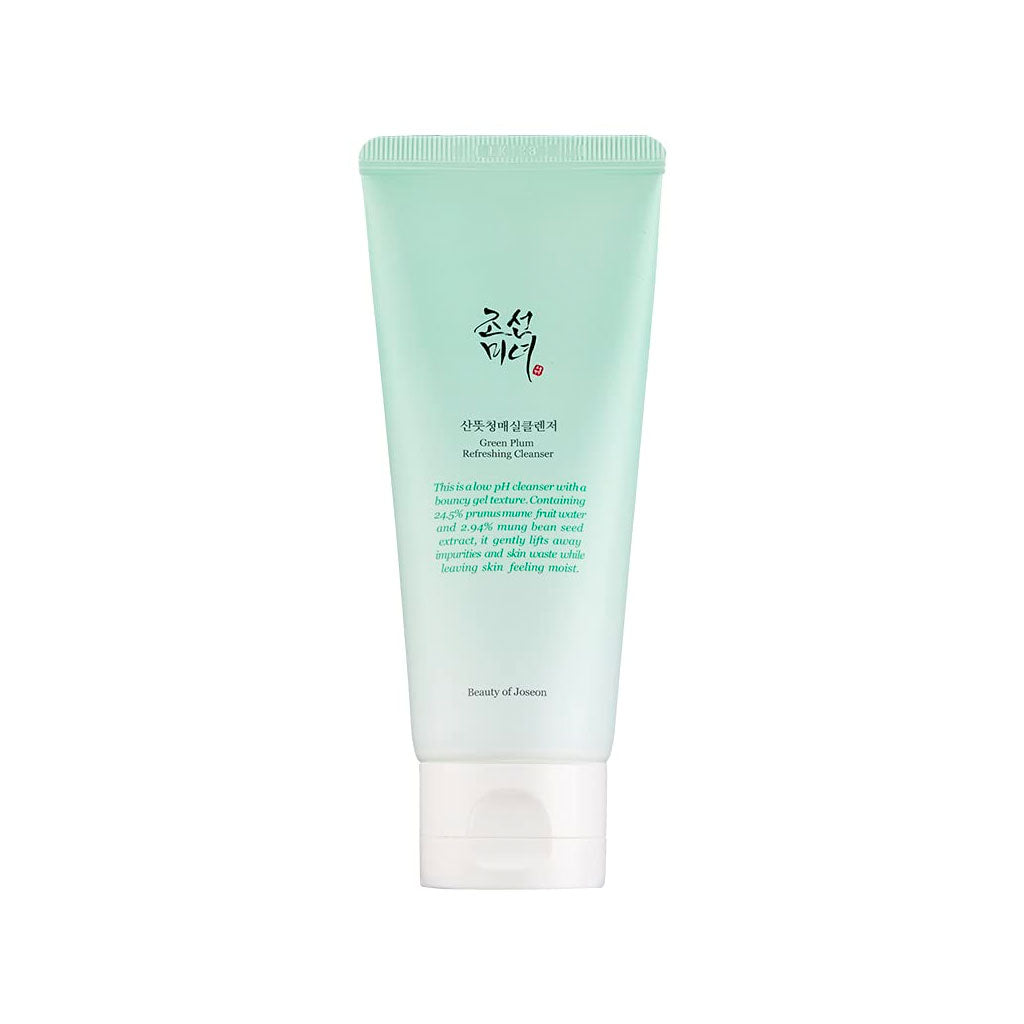 Green Plum Refreshing Cleanser (100ml)